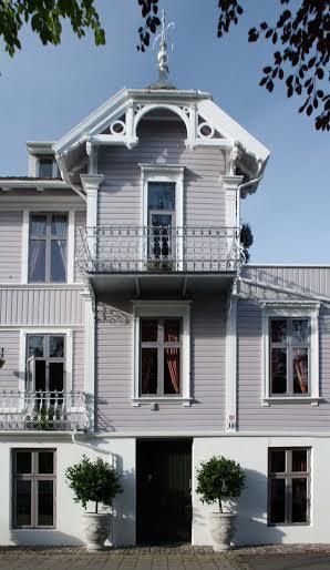 Darby's Stavanger
