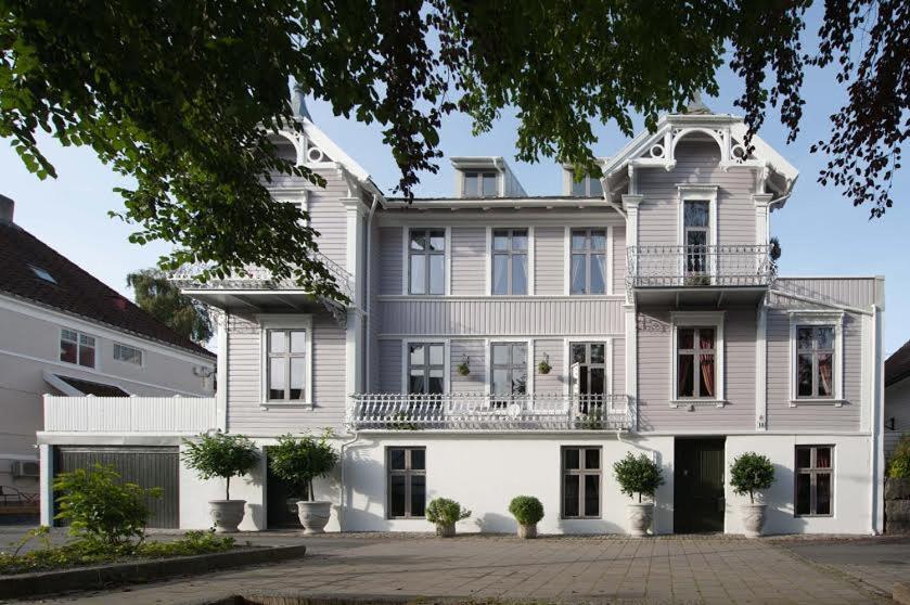 Darby's Stavanger